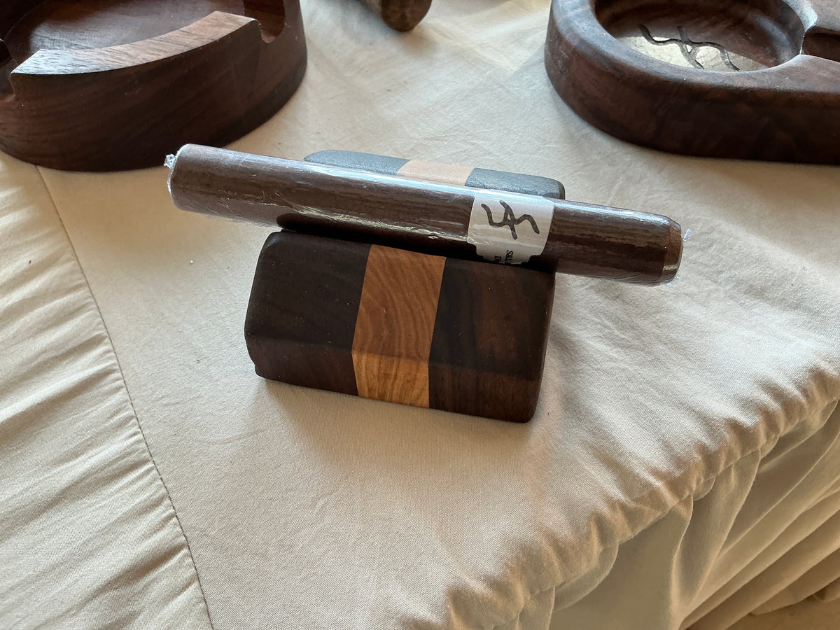 Cigar Rest